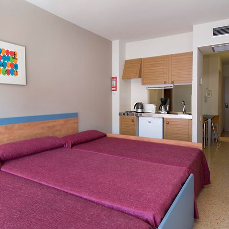 Medplaya Aparthotel Esmeraldas ตอสซาเดมาร์ ภายนอก รูปภาพ