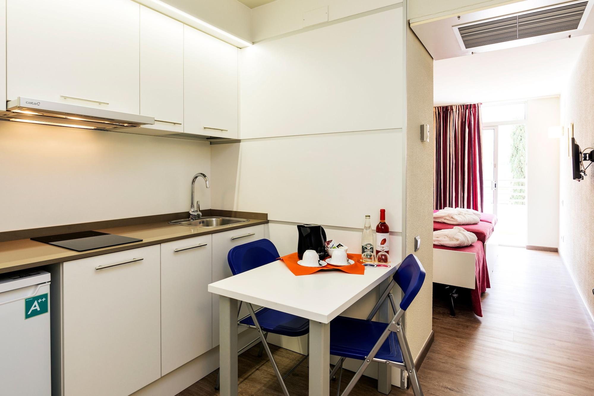 Medplaya Aparthotel Esmeraldas ตอสซาเดมาร์ ภายนอก รูปภาพ