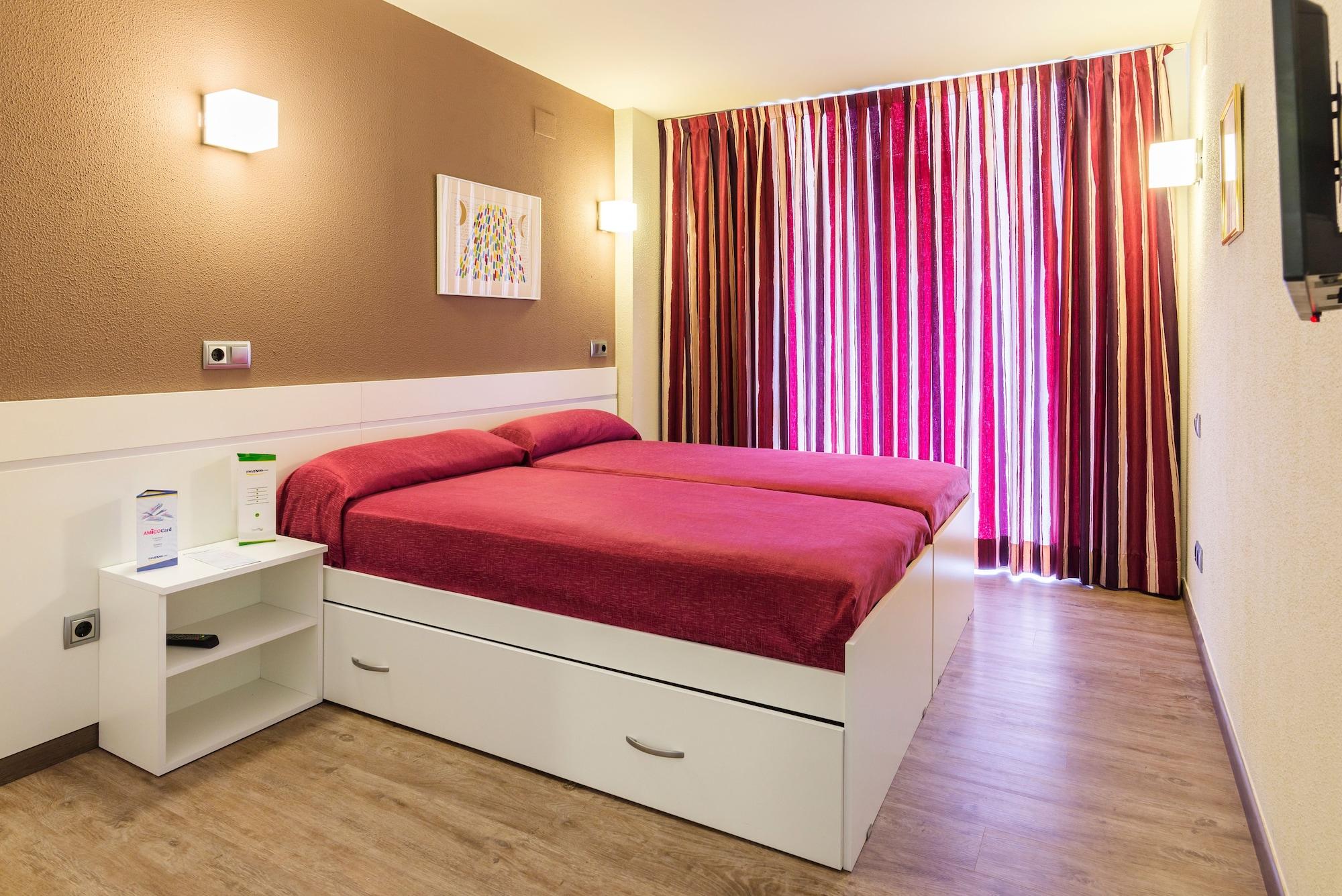 Medplaya Aparthotel Esmeraldas ตอสซาเดมาร์ ภายนอก รูปภาพ