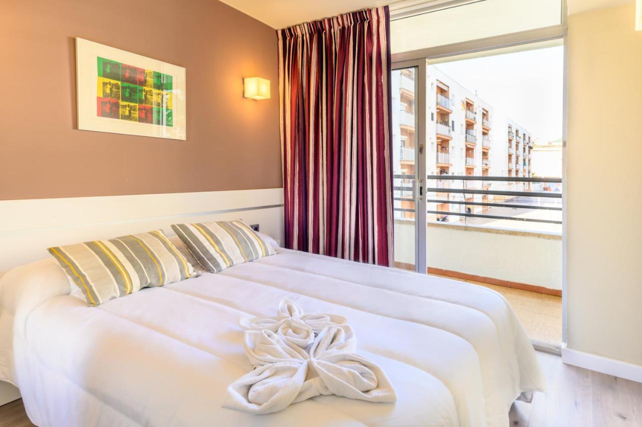 Medplaya Aparthotel Esmeraldas ตอสซาเดมาร์ ภายนอก รูปภาพ