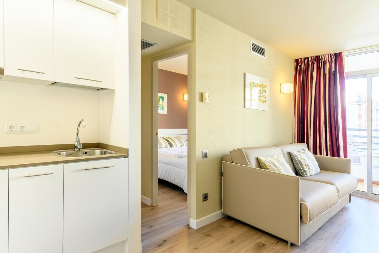 Medplaya Aparthotel Esmeraldas ตอสซาเดมาร์ ภายนอก รูปภาพ