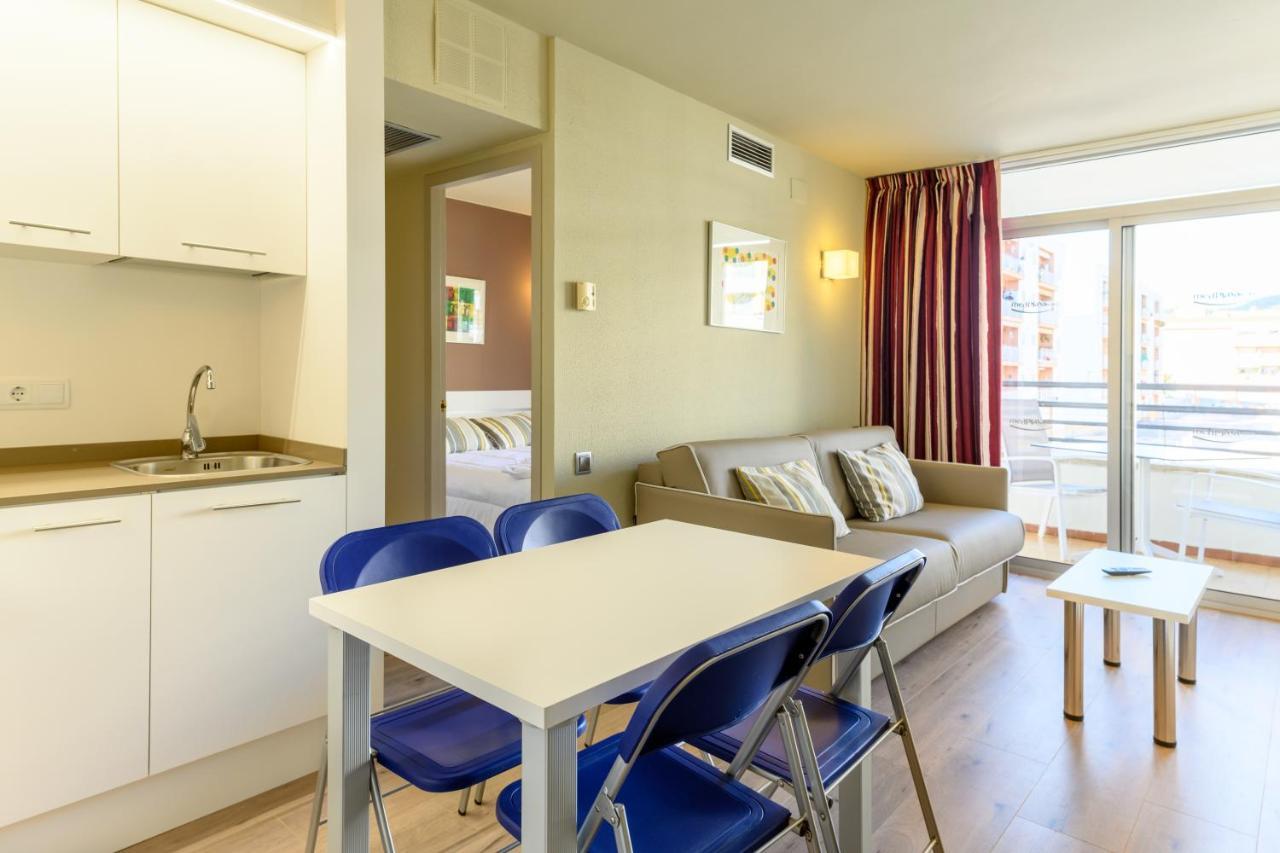 Medplaya Aparthotel Esmeraldas ตอสซาเดมาร์ ภายนอก รูปภาพ